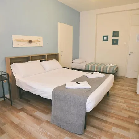 Barcolana Lodge Hostel Trieste