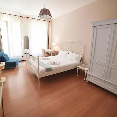 Daire Barcolana Lodge Hostel Trieste
